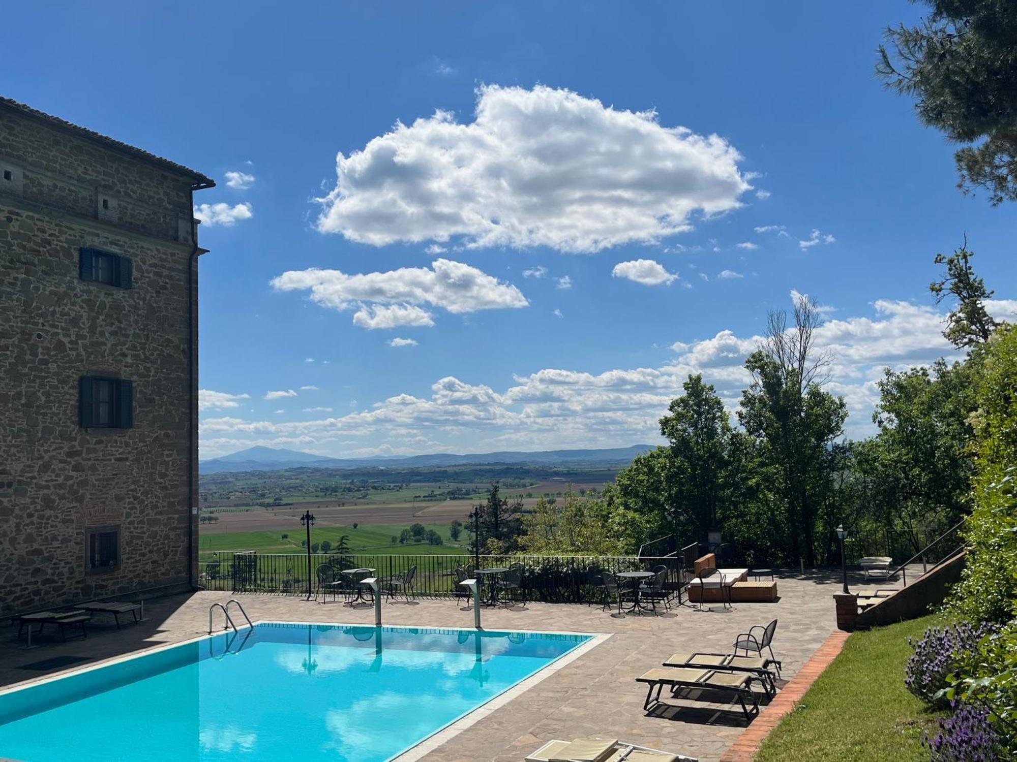 Villa Schiatti กอร์โตนา ภายนอก รูปภาพ